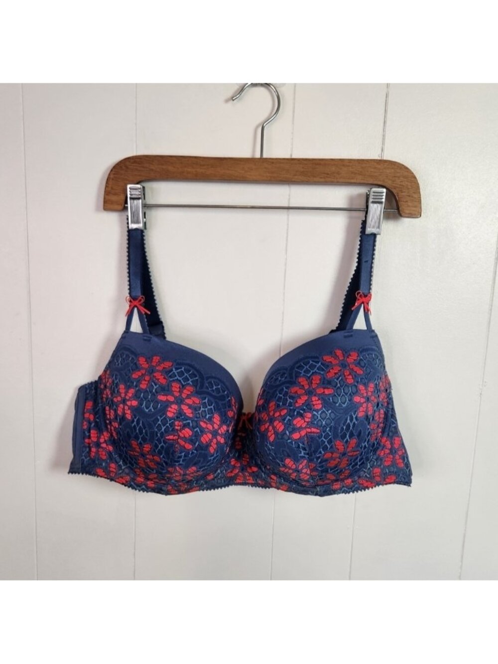 Deesse Floral Crochet Underwire Bra Size 42D Blue Pink Lingerie
